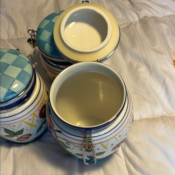 Capriwear Michael’s Orchard Colorful Fruit-Themed Ceramic Canisters - Picture 4 of 8